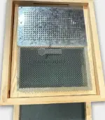 Вентилирано дъно за кошер с метален прашецоуловител и чекмедже №10 - Палисандър ООД Ракитово